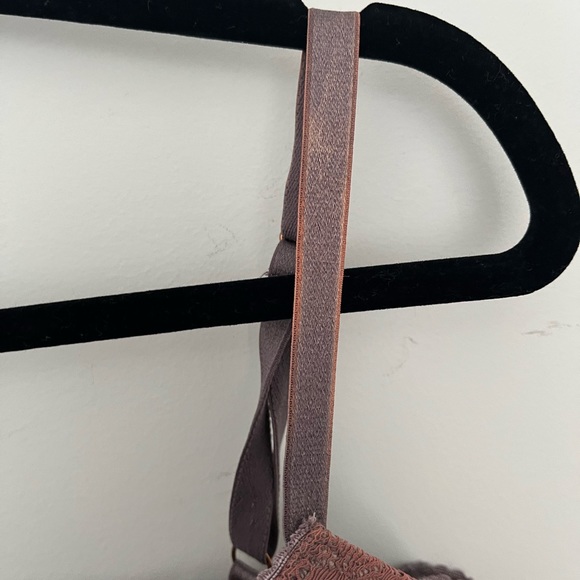 Victoria secret purple bra 32DD - Picture 5 of 10